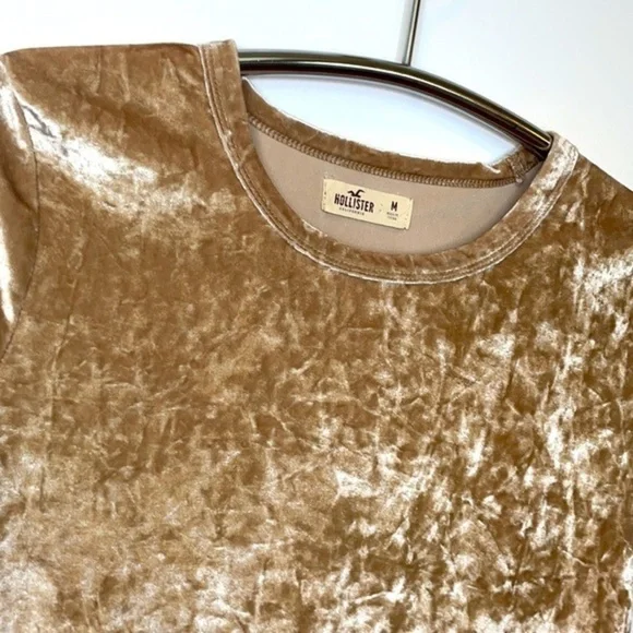 HOLLISTER Y2K Women’s Gold Shimmer HOLLISTER Blouse Size Small - Picture 6 of 7